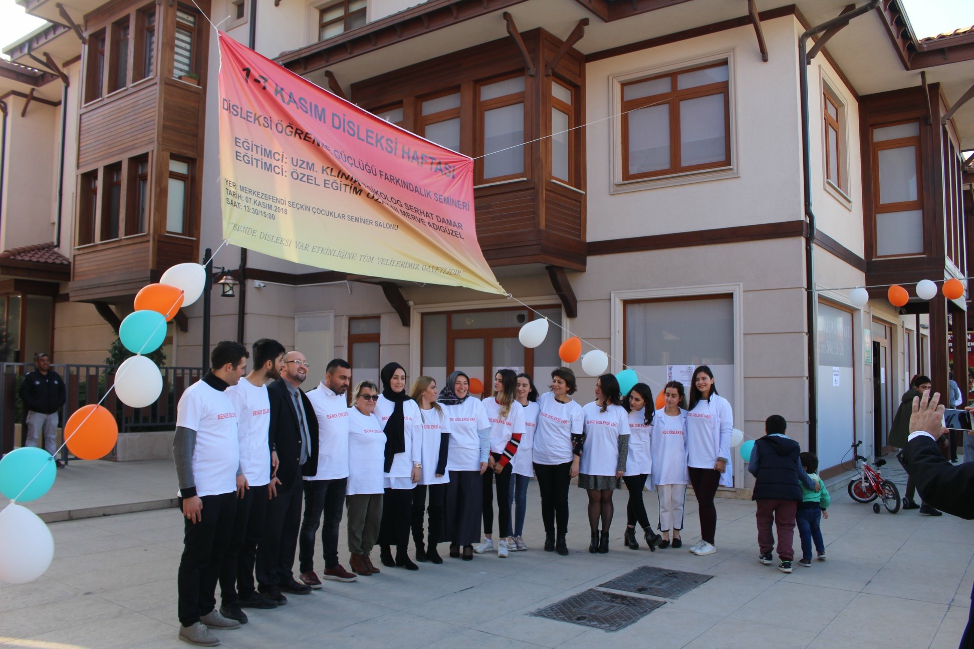 DİSLEKSİ BİR HASTALIK DEĞİLDİR.